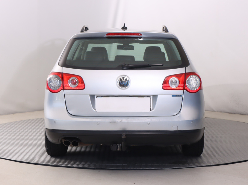 Volkswagen Passat, 2009