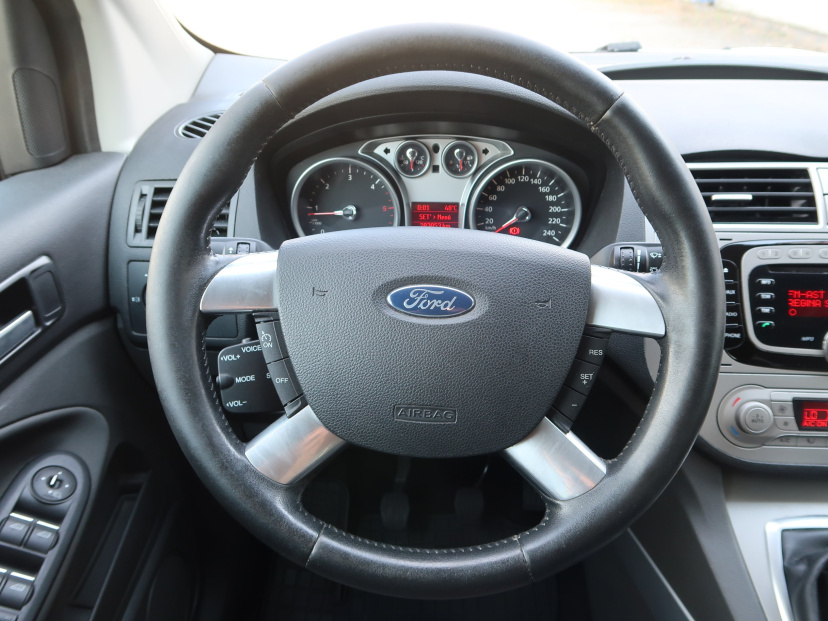Ford Kuga, 2011