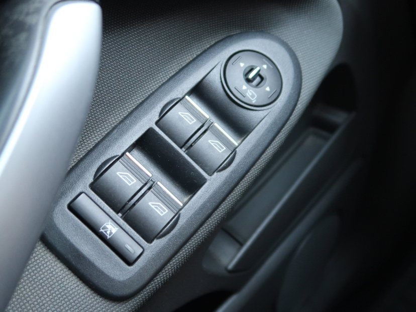 Ford Kuga, 2011