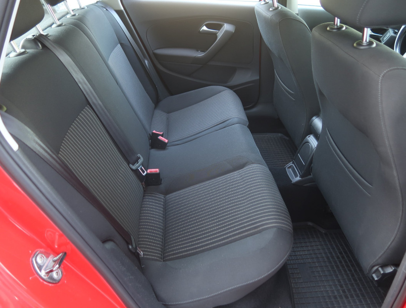 Volkswagen Polo, 2010