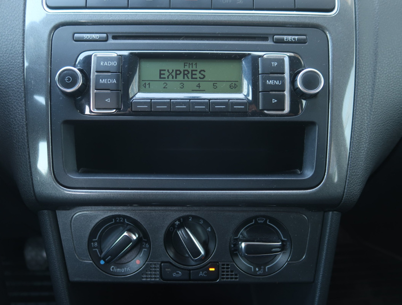 Volkswagen Polo, 2010