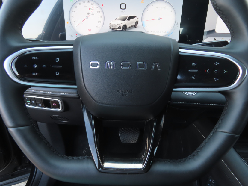 Omoda 5, 2025