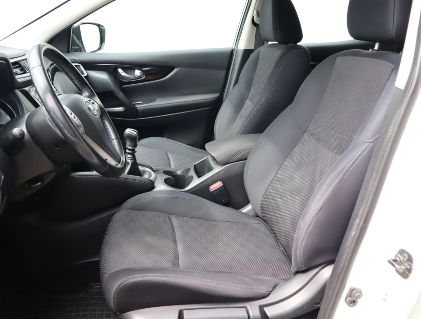 Nissan Qashqai, 2016