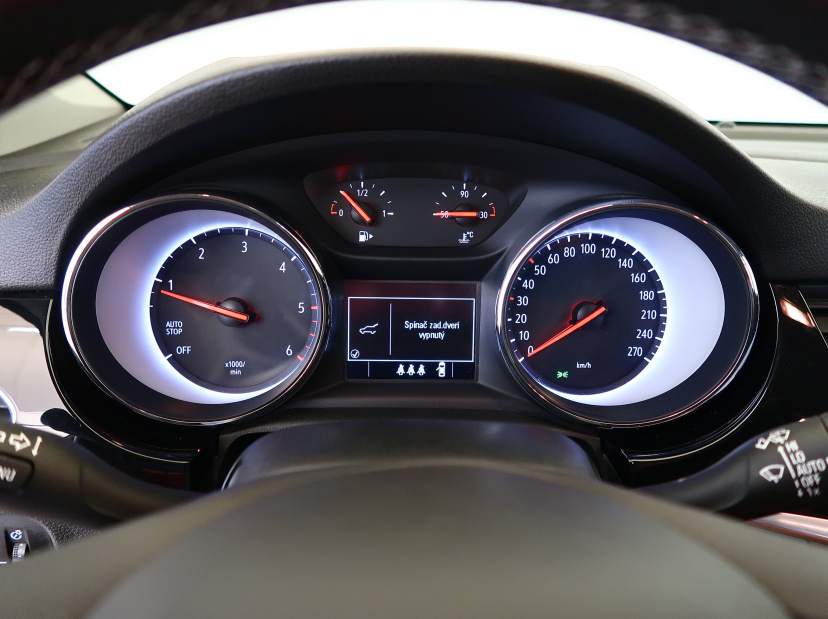 Opel Astra, 2019