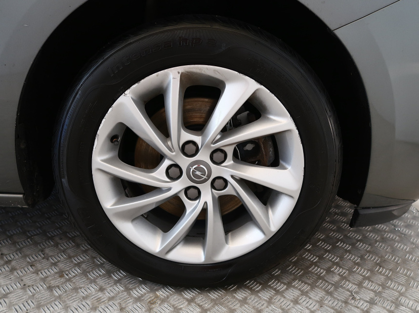 Opel Astra, 2019