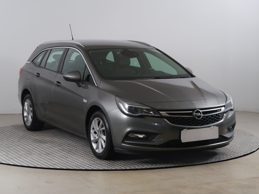 Opel Astra, 2019