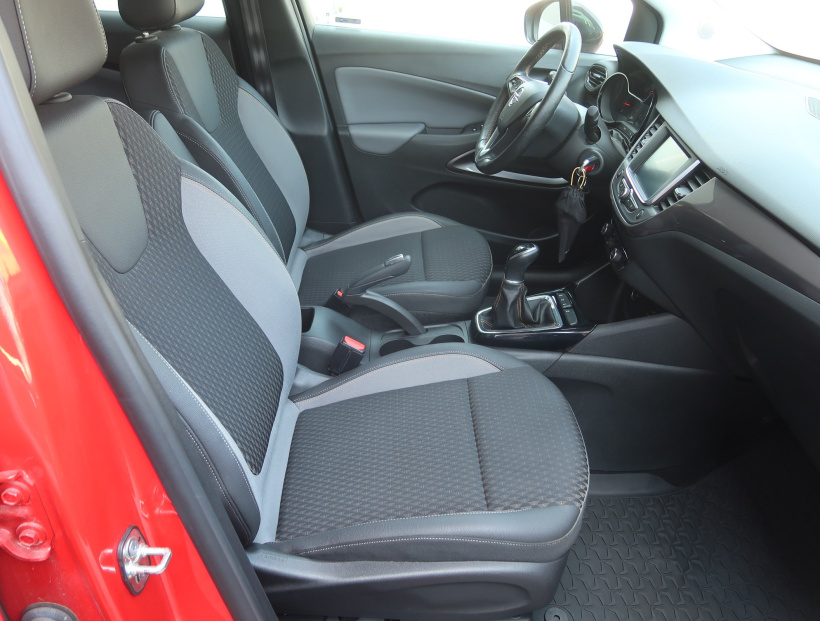 Opel Crossland, 2018