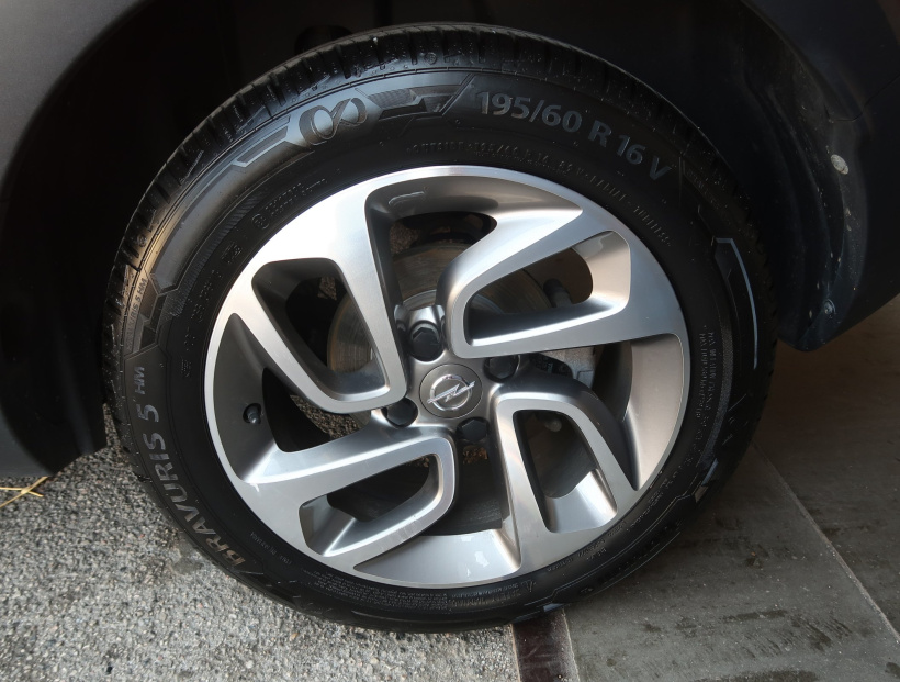 Opel Crossland, 2018