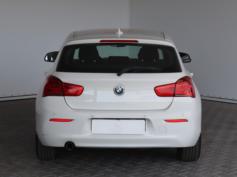 BMW 1, 2016