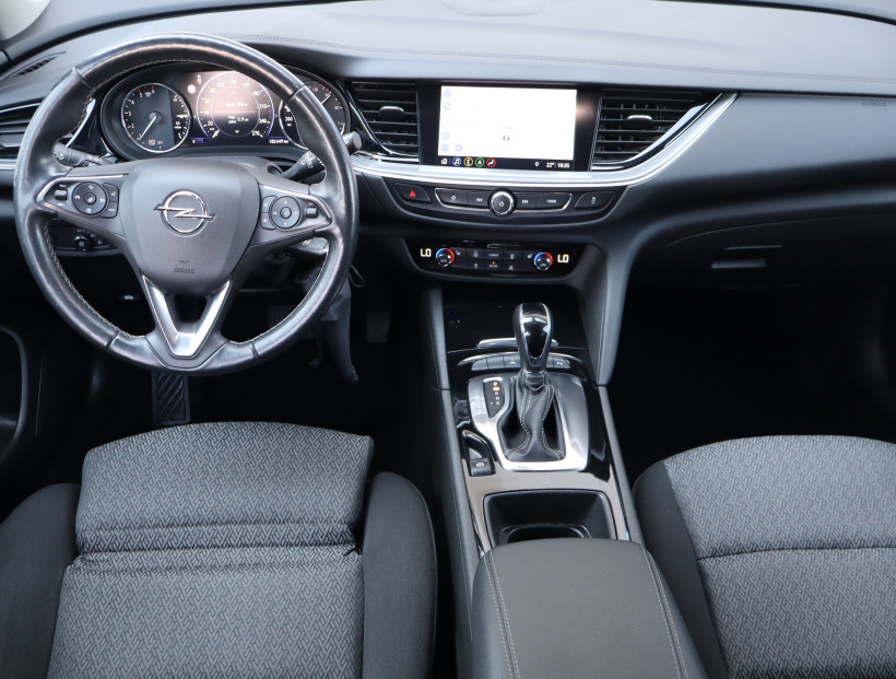 Opel Insignia, 2020