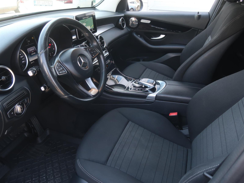 Mercedes-Benz GLC, 2016