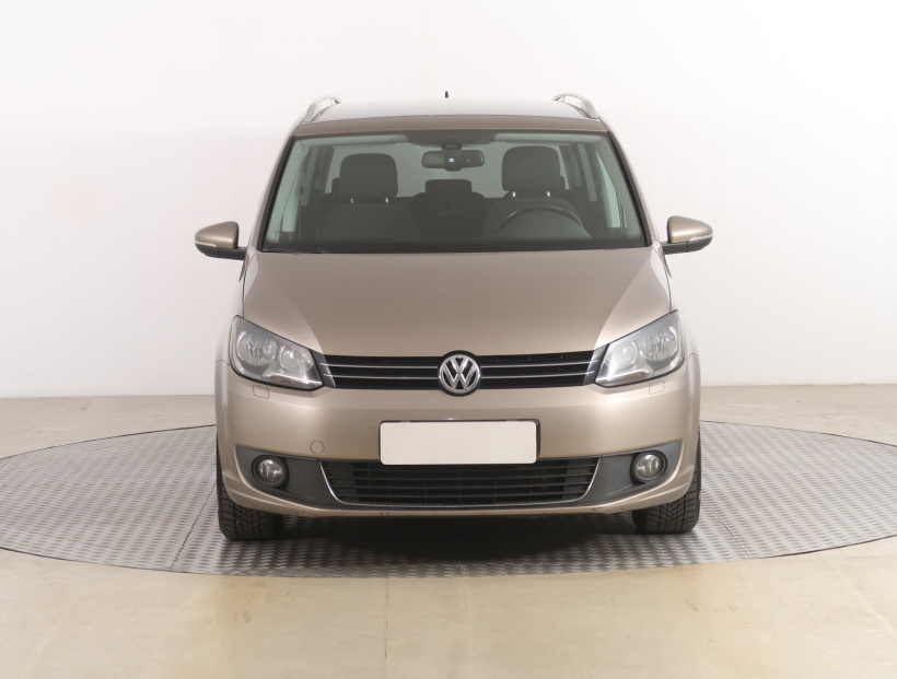 Volkswagen Touran, 2013