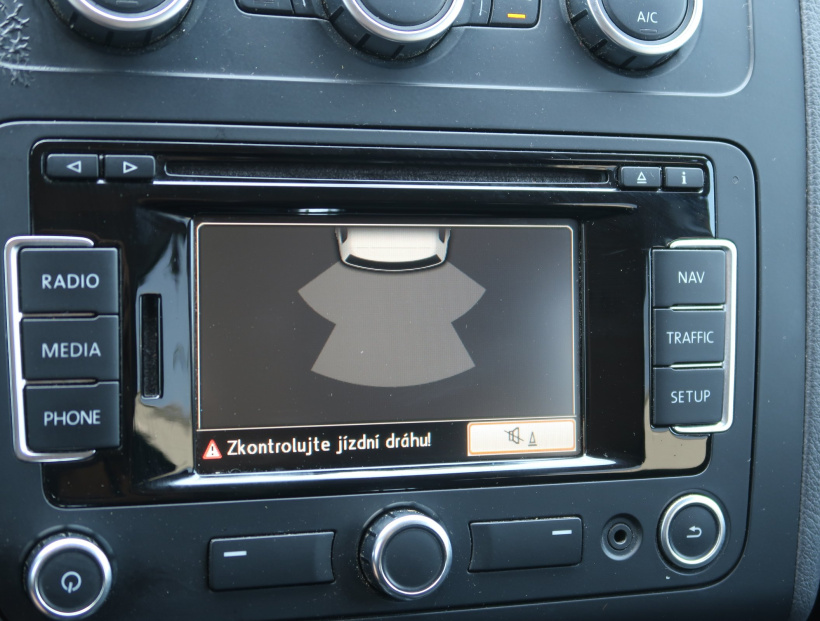 Volkswagen Touran, 2013