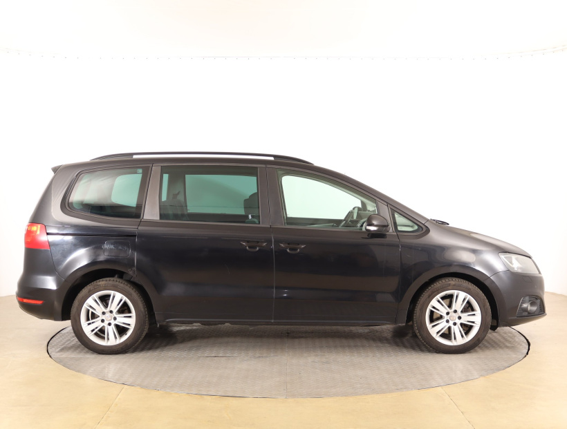 Seat Alhambra, 2013