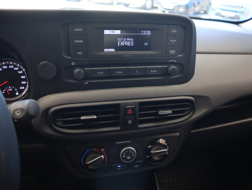 Hyundai i10, 2023