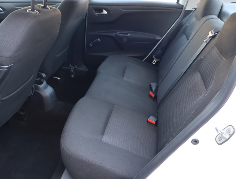 Peugeot 301, 2013