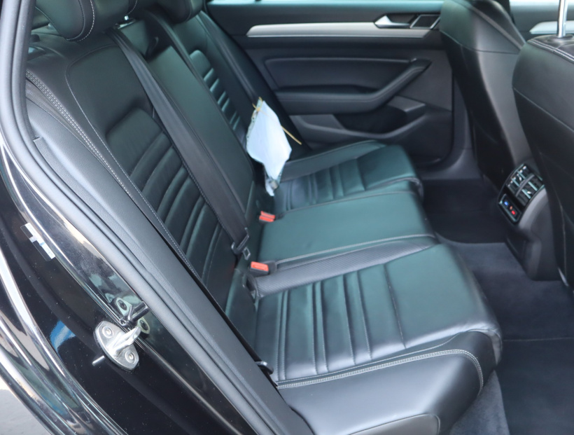 Volkswagen Passat, 2018