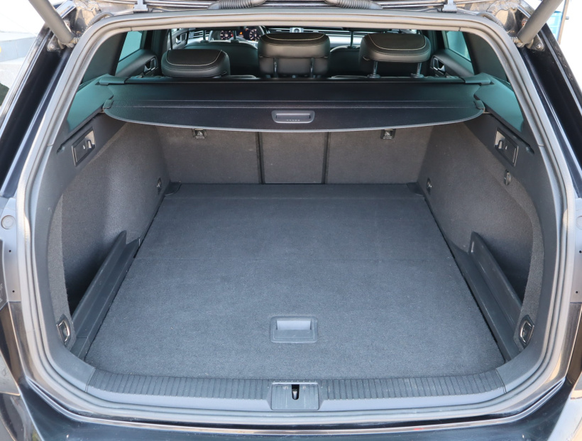 Volkswagen Passat, 2018