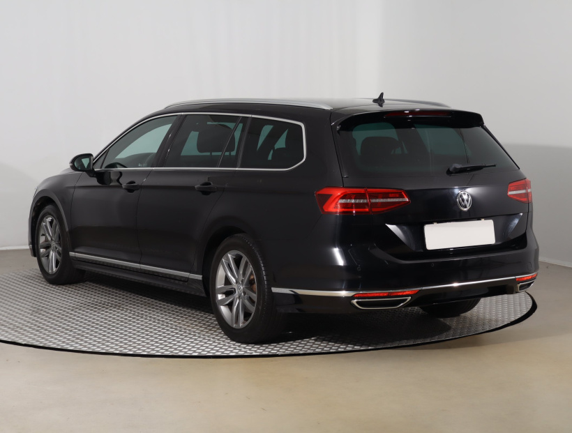 Volkswagen Passat, 2018