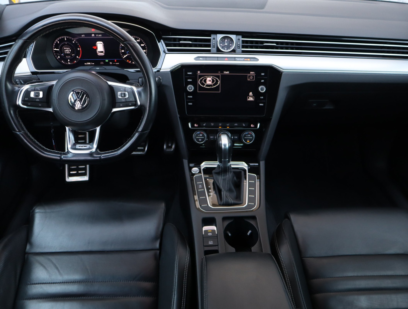 Volkswagen Passat, 2018