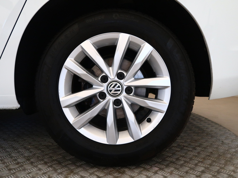 Volkswagen Touran, 2018