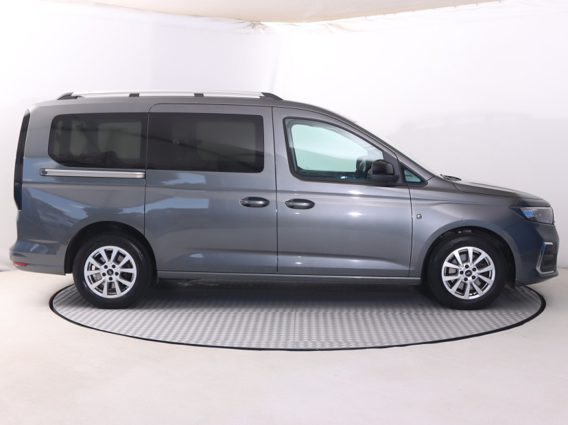 Ford Tourneo Connect, 2022