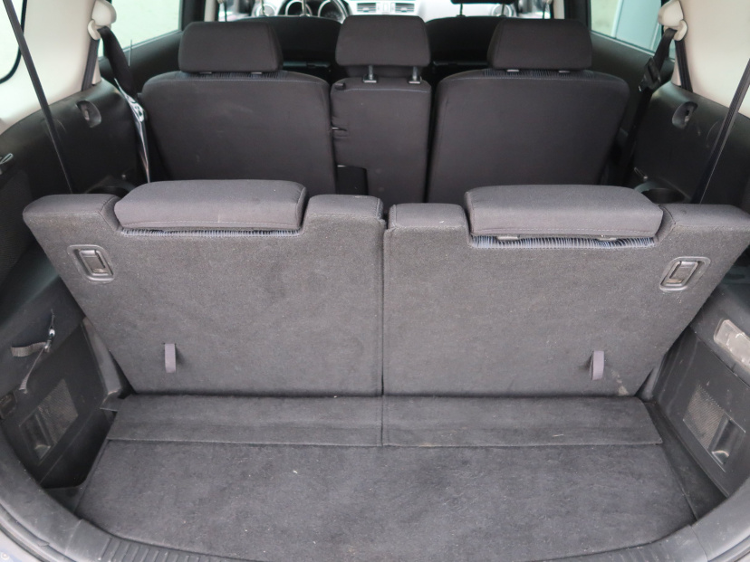 Mazda 5, 2012
