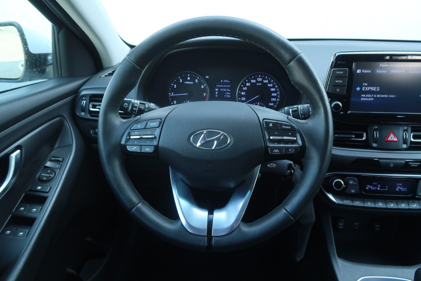 Hyundai i30, 2023
