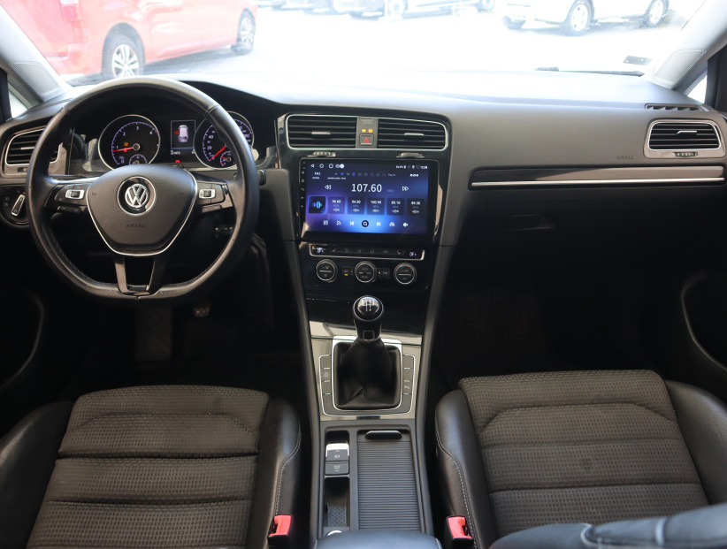 Volkswagen Golf, 2017