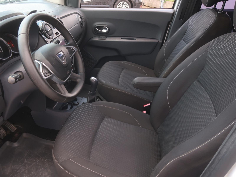 Dacia Lodgy, 2017