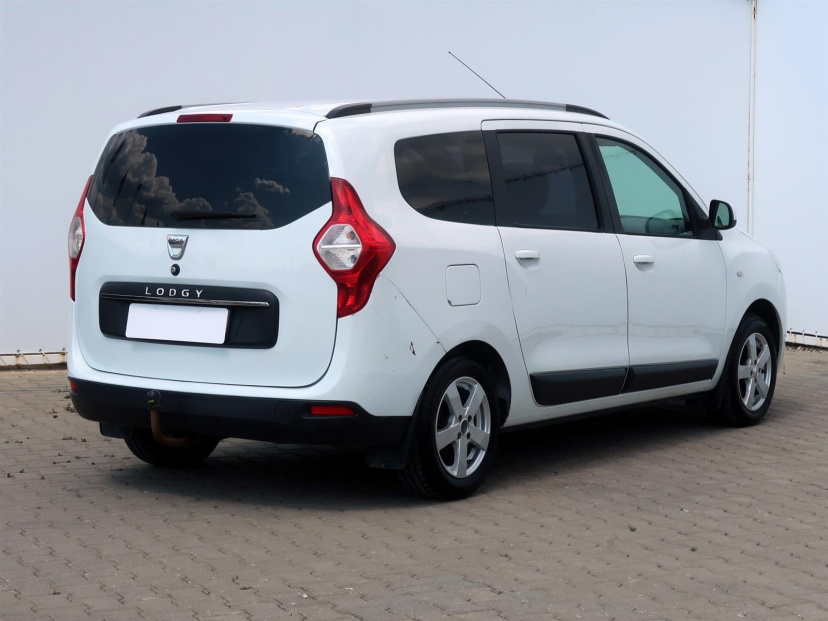 Dacia Lodgy, 2017