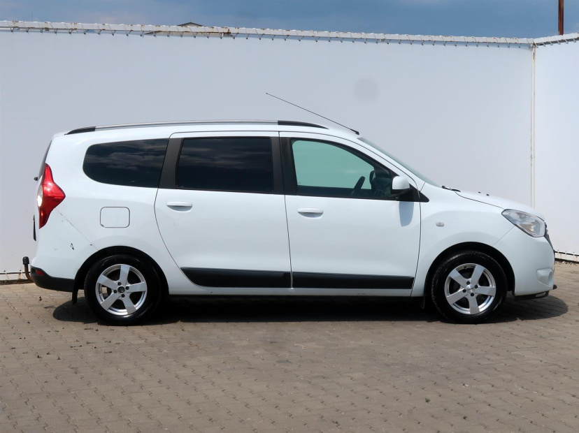 Dacia Lodgy, 2017