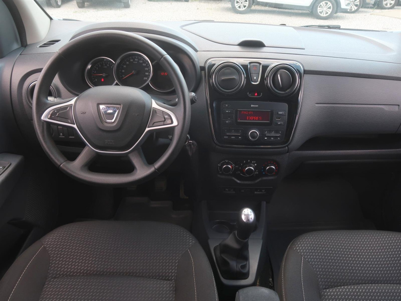 Dacia Lodgy, 2017