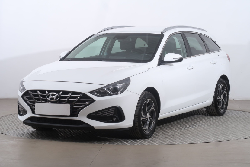 Hyundai i30, 2021