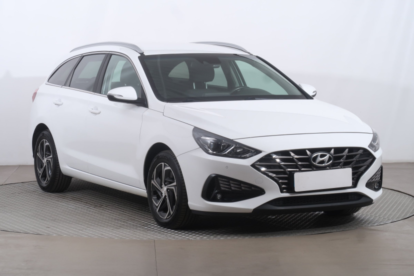 Hyundai i30, 2021