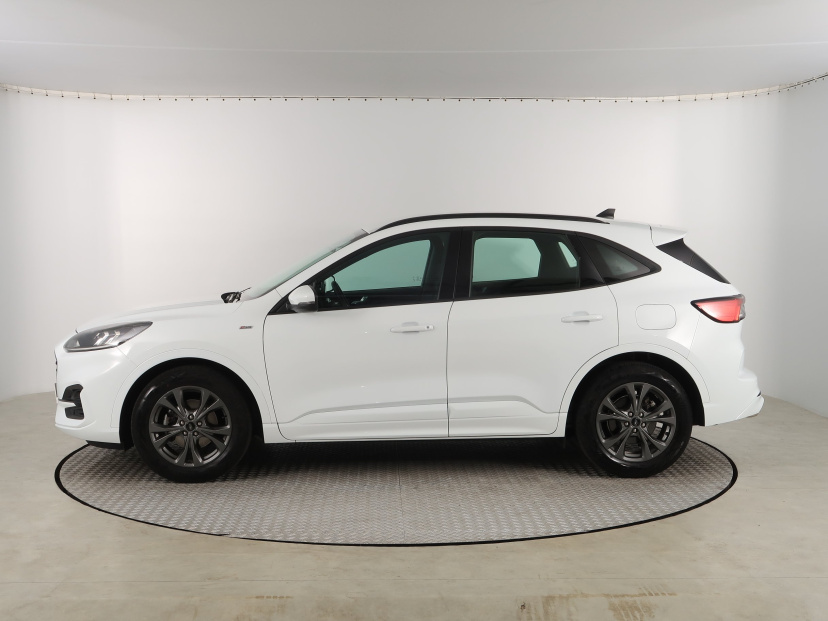 Ford Kuga, 2023