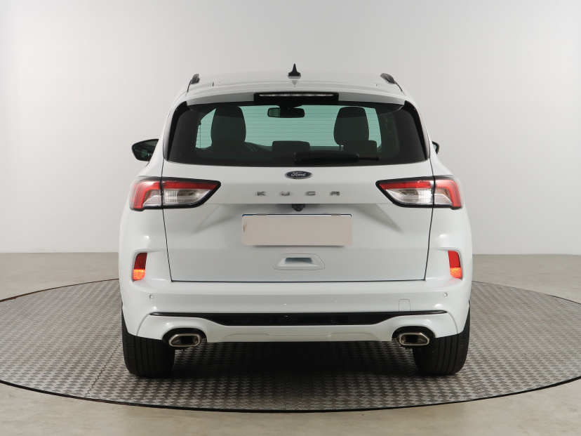 Ford Kuga, 2023