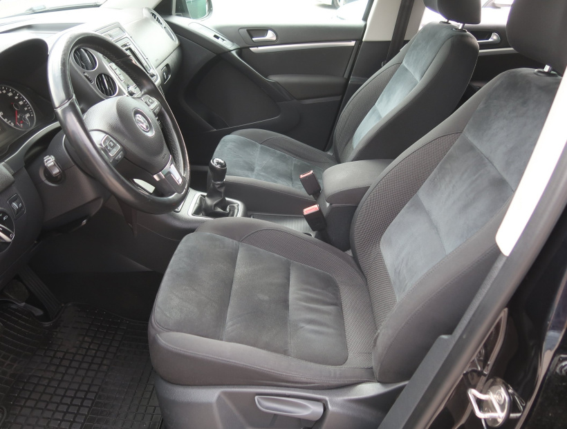 Volkswagen Tiguan, 2013