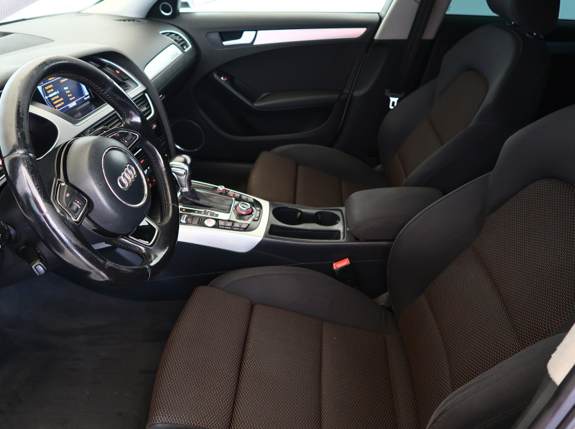 Audi A4 Allroad, 2013