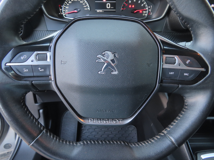 Peugeot 2008, 2020