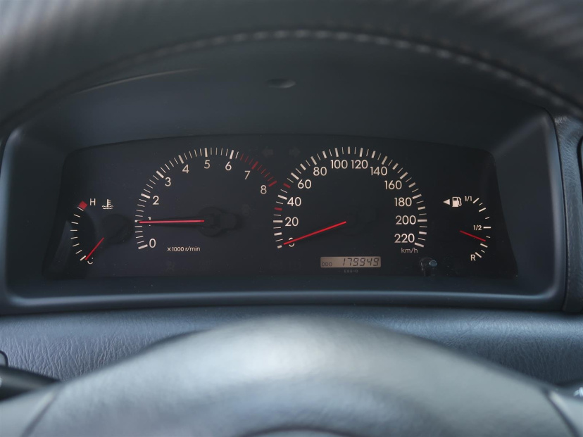 Toyota Corolla, 2004