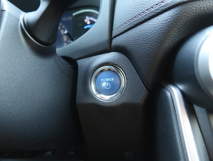 Toyota RAV 4, 2021