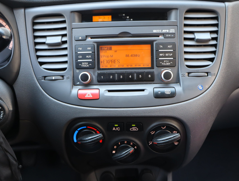 Kia Rio, 2009