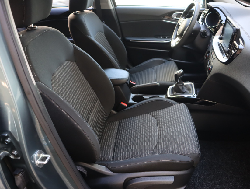 Kia Ceed, 2022