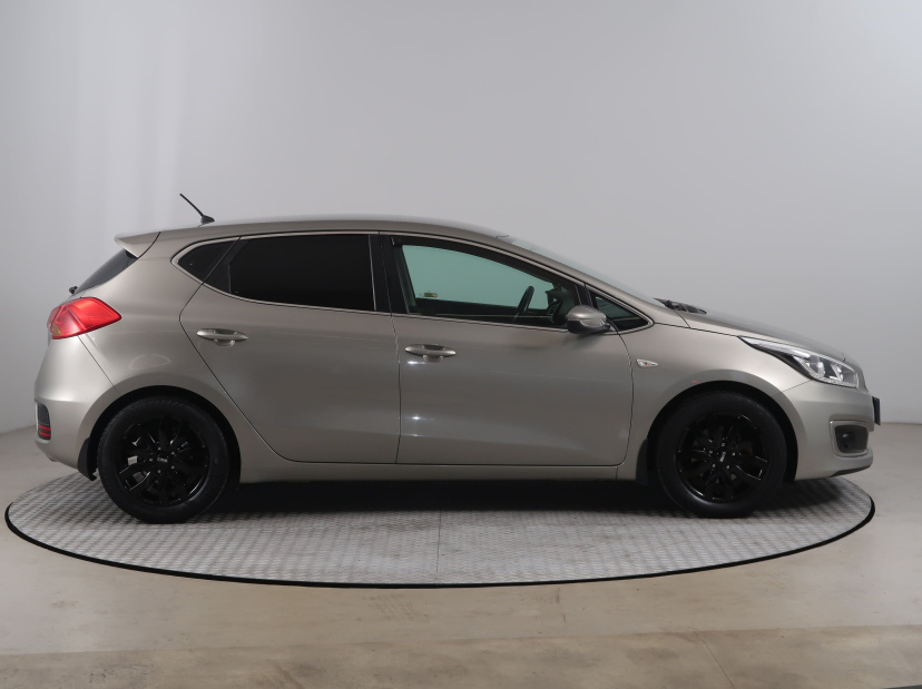 Kia Ceed, 2016