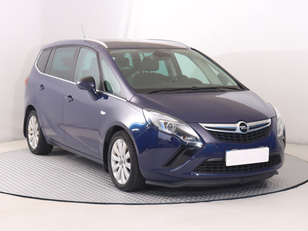 Opel Zafira, 2016