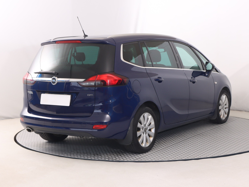 Opel Zafira, 2016
