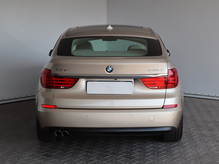 BMW 5GT, 2010