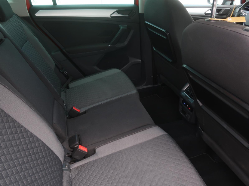 Volkswagen Tiguan, 2016