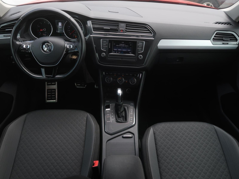 Volkswagen Tiguan, 2016